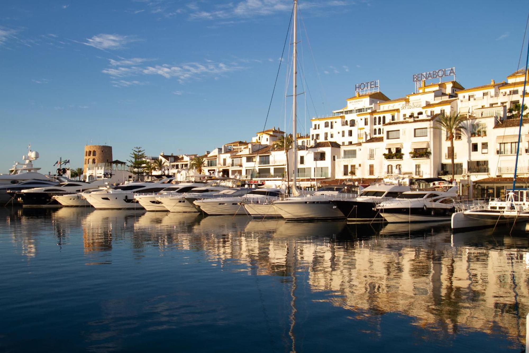 Leilighet Banus - Playas Del Duque Beachside Complex *