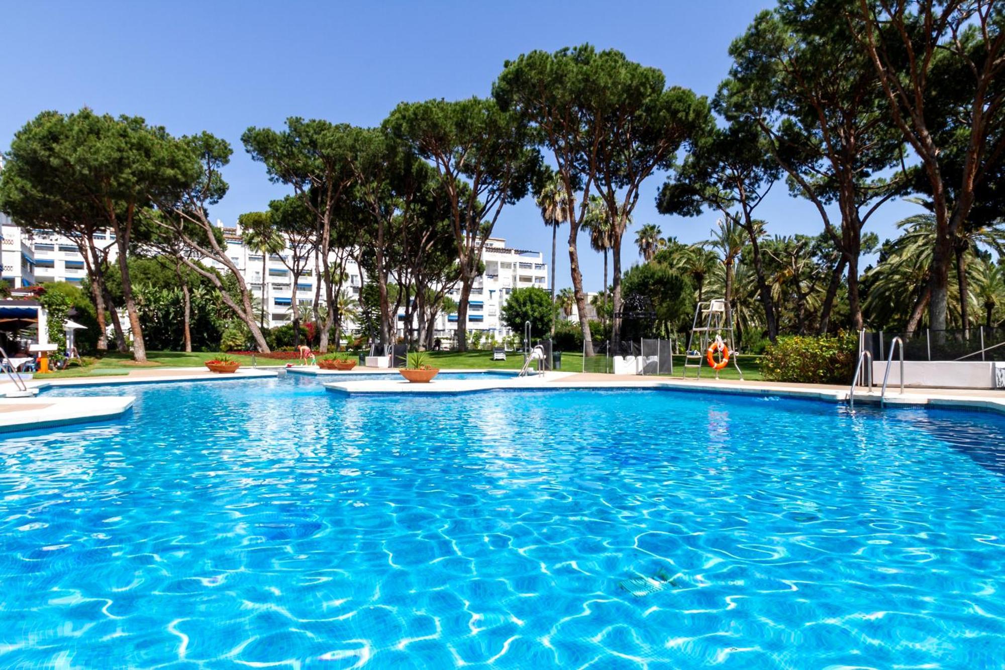 Leilighet Banus - Playas Del Duque Beachside Complex